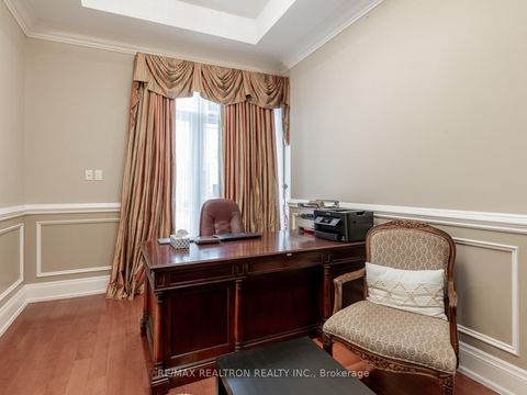 Photo 5 at 5 Long Hill Drive, Jefferson, Richmond Hill