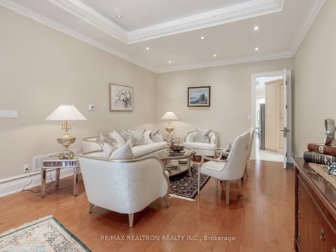 Photo 6 at 5 Long Hill Drive, Jefferson, Richmond Hill