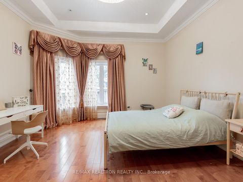 Photo 22 at 5 Long Hill Drive, Jefferson, Richmond Hill