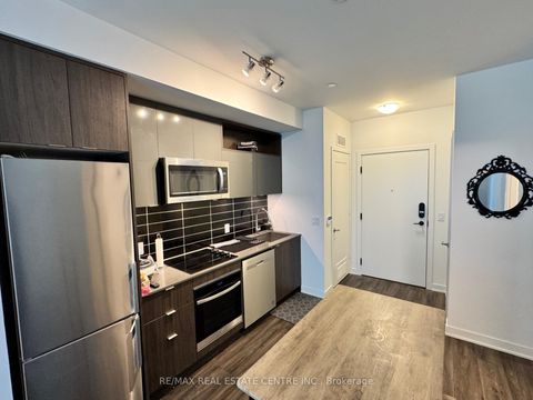 Photo 6 at 1925A - 70 Princess Street, Waterfront Communities C8, Toronto