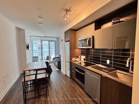Photo 9 at 1925A - 70 Princess Street, Waterfront Communities C8, Toronto