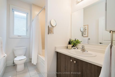 Photo 19 at 248 Duncan Street, Stayner, Clearview