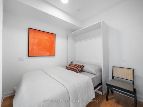 Photo 7 at PH 621 - 899 College Street W, Bellwoods, Toronto