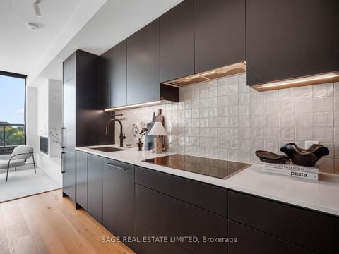 Photo 11 at PH 621 - 899 College Street W, Bellwoods, Toronto