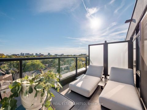 Photo 33 at PH 621 - 899 College Street W, Bellwoods, Toronto