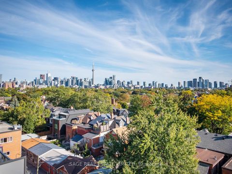 Photo 34 at PH 621 - 899 College Street W, Bellwoods, Toronto