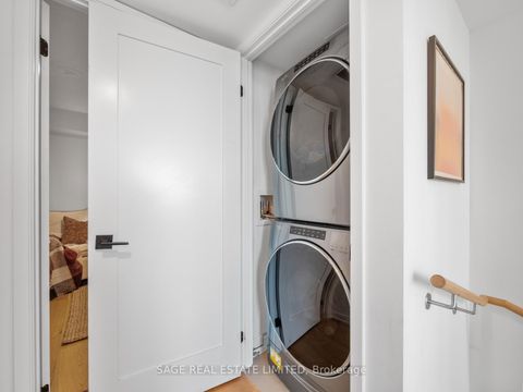 Photo 36 at PH 621 - 899 College Street W, Bellwoods, Toronto