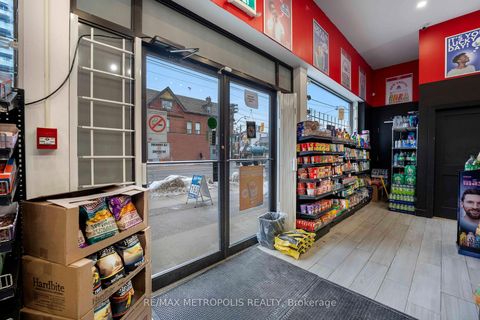 Photo 3 at 142 Avenue Road, Casa Loma, Toronto