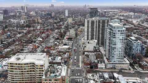 Photo 25 at 142 Avenue Road, Casa Loma, Toronto