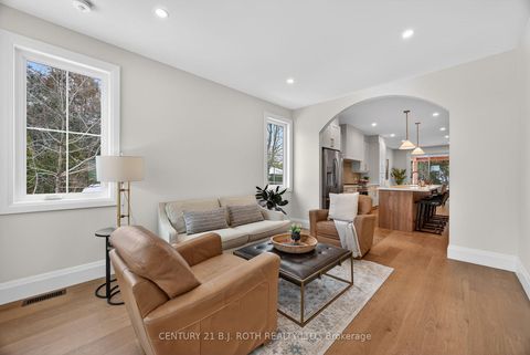 Photo 7 at 75 Vancouver Street, Codrington, Barrie