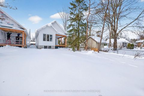 Photo 38 at 75 Vancouver Street, Codrington, Barrie