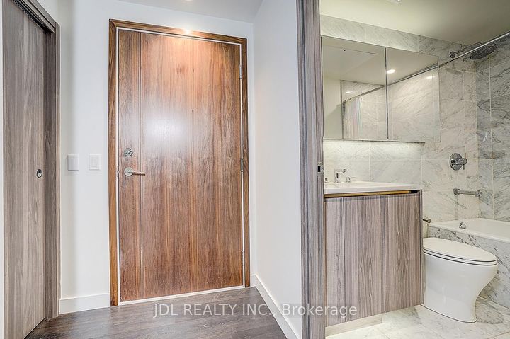 Photo 9 at 1607 - 95 Mcmahon Drive, Bayview Village, Toronto