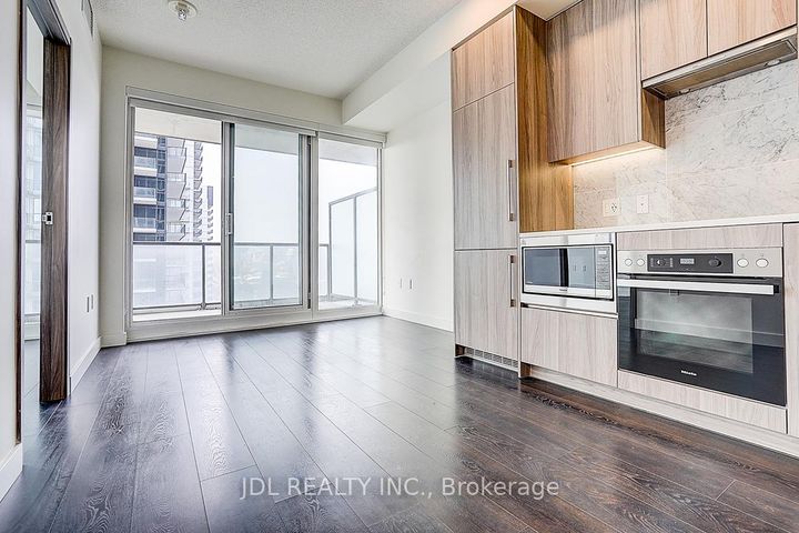 Photo 23 at 1607 - 95 Mcmahon Drive, Bayview Village, Toronto