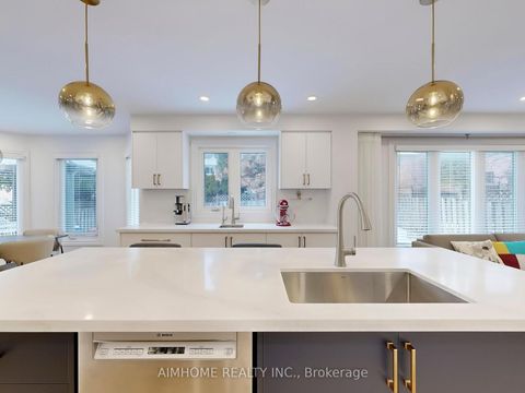 Photo 9 at 14A Kew Gardens Gardens, Doncrest, Richmond Hill