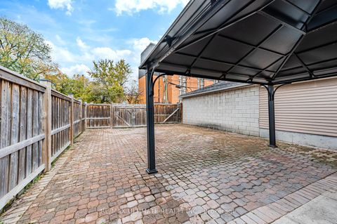 Photo 33 at 42 Carr Street, Chinatown, Toronto