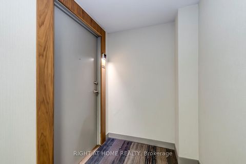 Photo 5 at 314 - 295 Adelaide Street W, Waterfront Communities C1, Toronto