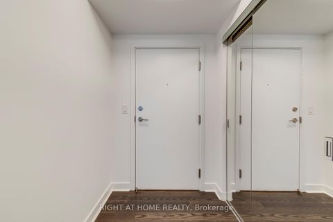 Photo 6 at 314 - 295 Adelaide Street W, Waterfront Communities C1, Toronto