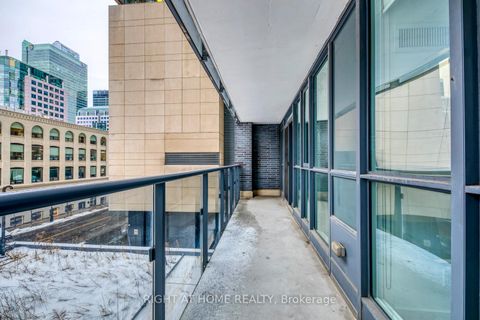 Photo 17 at 314 - 295 Adelaide Street W, Waterfront Communities C1, Toronto