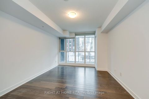 Photo 22 at 314 - 295 Adelaide Street W, Waterfront Communities C1, Toronto