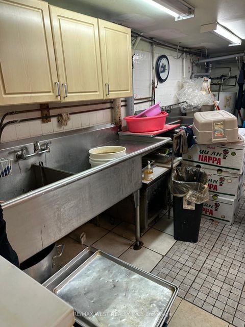 Photo 11 at 647 Bloor Street W, Little Italy, Toronto