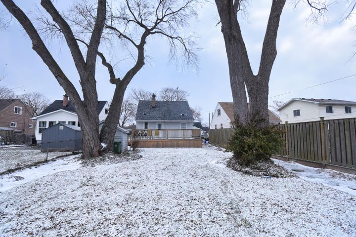 Photo 33 at 180 Adair Avenue N, McQuesten, Hamilton