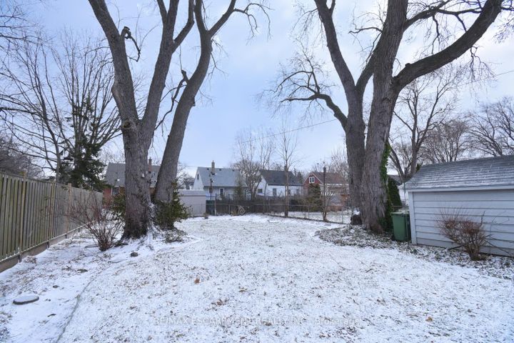 Photo 34 at 180 Adair Avenue N, McQuesten, Hamilton