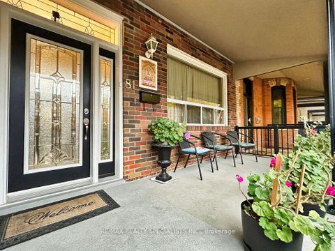 Photo 2 at 81 Argyle Street, Bellwoods, Toronto