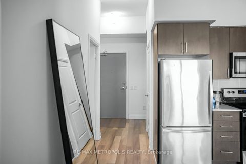 Photo 4 at 908 - 3121 Sheppard Avenue E, Sullivan, Toronto