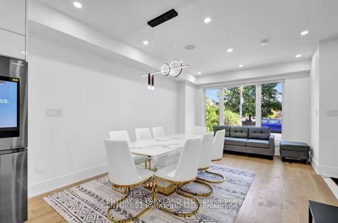 Photo 13 at 978 Carlaw Avenue, Broadview North, Toronto