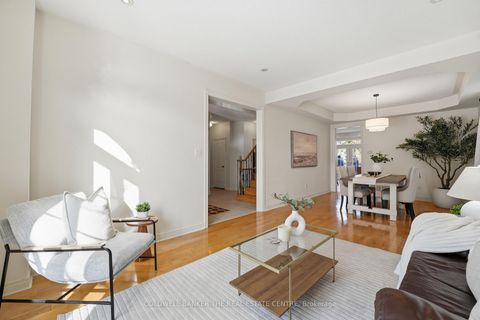 Photo 7 at 19 Deerhorn Crescent, Aurora Highlands, Aurora