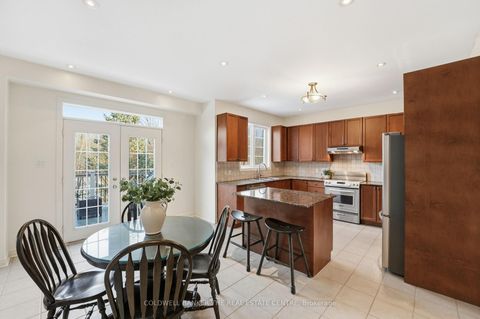 Photo 21 at 19 Deerhorn Crescent, Aurora Highlands, Aurora