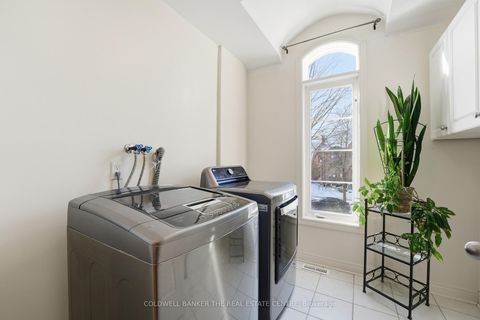 Photo 35 at 19 Deerhorn Crescent, Aurora Highlands, Aurora