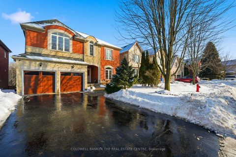 Photo 46 at 19 Deerhorn Crescent, Aurora Highlands, Aurora