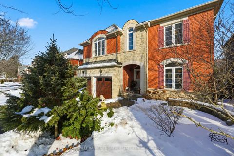 Photo 47 at 19 Deerhorn Crescent, Aurora Highlands, Aurora