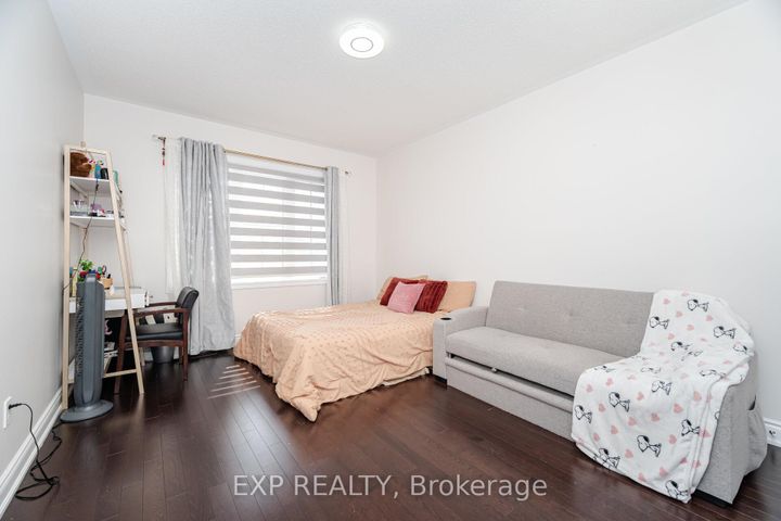 Photo 29 at 78 Gallant Place, Vellore Village, Vaughan