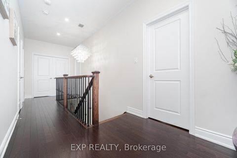 Photo 23 at 78 Gallant Place, Vellore Village, Vaughan