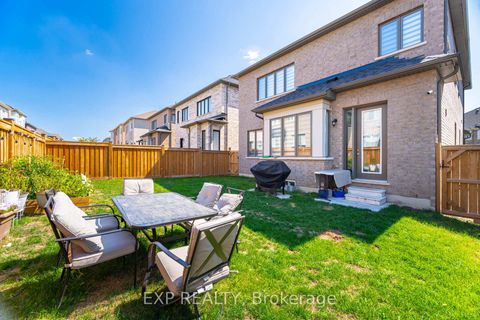 Photo 42 at 78 Gallant Place, Vellore Village, Vaughan