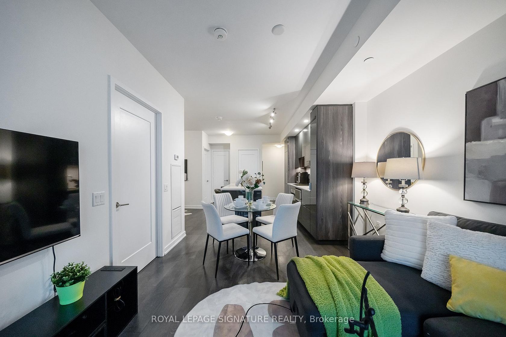 2410 - 28 Freeland Street, Waterfront Communities C8, Toronto 