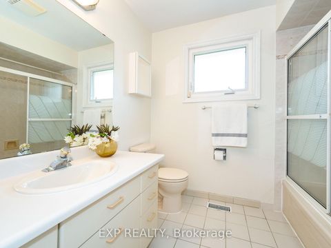 Photo 37 at 18 Whitman Street, Newtonbrook East, Toronto