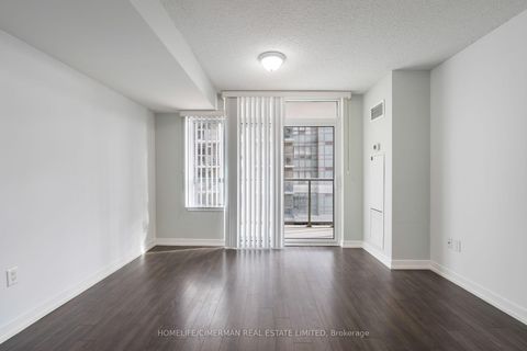 Photo 11 at 316 - 816 Lansdowne Avenue, Junction, Toronto
