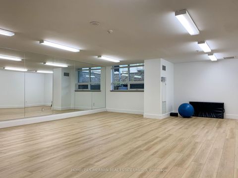 Photo 39 at 316 - 816 Lansdowne Avenue, Junction, Toronto