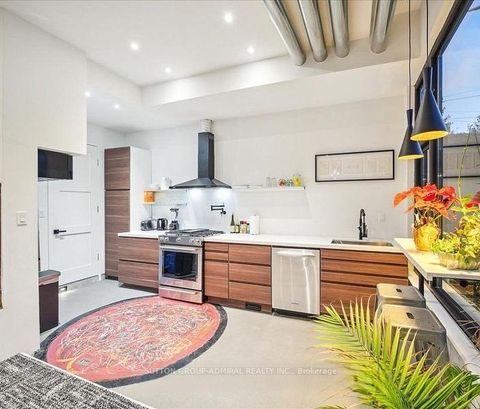 Photo 15 at 33 Edwin Avenue, Junction, Toronto