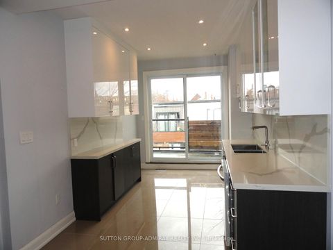 Photo 19 at 33 Edwin Avenue, Junction, Toronto