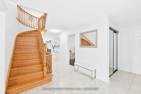 Photo 7 at 28 Glenheather Terrace, Rouge E11, Toronto