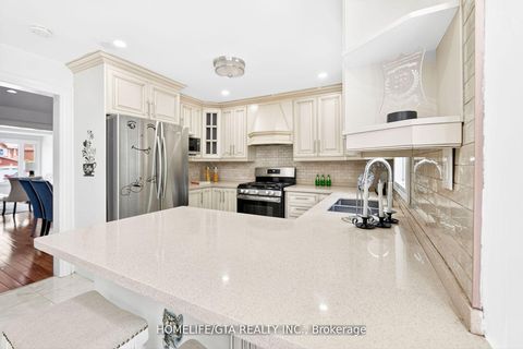 Photo 13 at 28 Glenheather Terrace, Rouge E11, Toronto