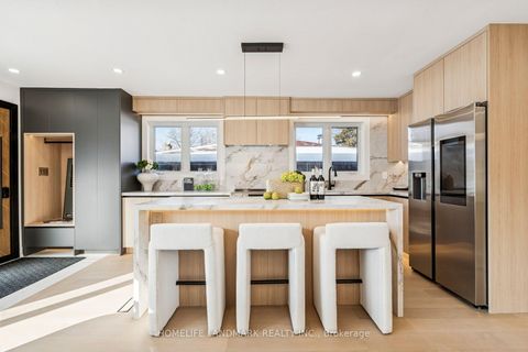 Photo 11 at 77 Peace Drive, Woburn, Toronto