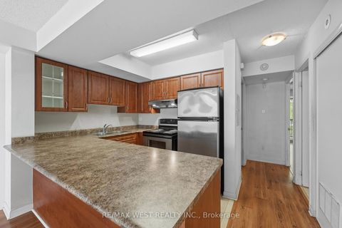 Photo 2 at 2078 - 65 George Appleton Way, CFB, Toronto
