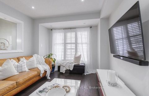 Photo 4 at 67 - 22 Lavan Lane, Northwest Ajax, Ajax