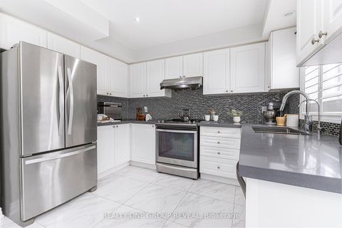 Photo 13 at 67 - 22 Lavan Lane, Northwest Ajax, Ajax