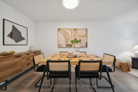 Photo 5 at 521 - 4K Spadina Avenue, Waterfront Communities C1, Toronto